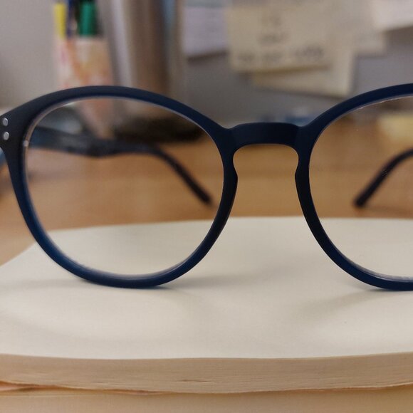Simple Foster Grant Stylish Readers Reading Glasses NAVY LO1023 Joey 2 Powers - Picture 2 of 13